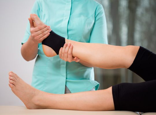 rehabilitación con fisioterapia